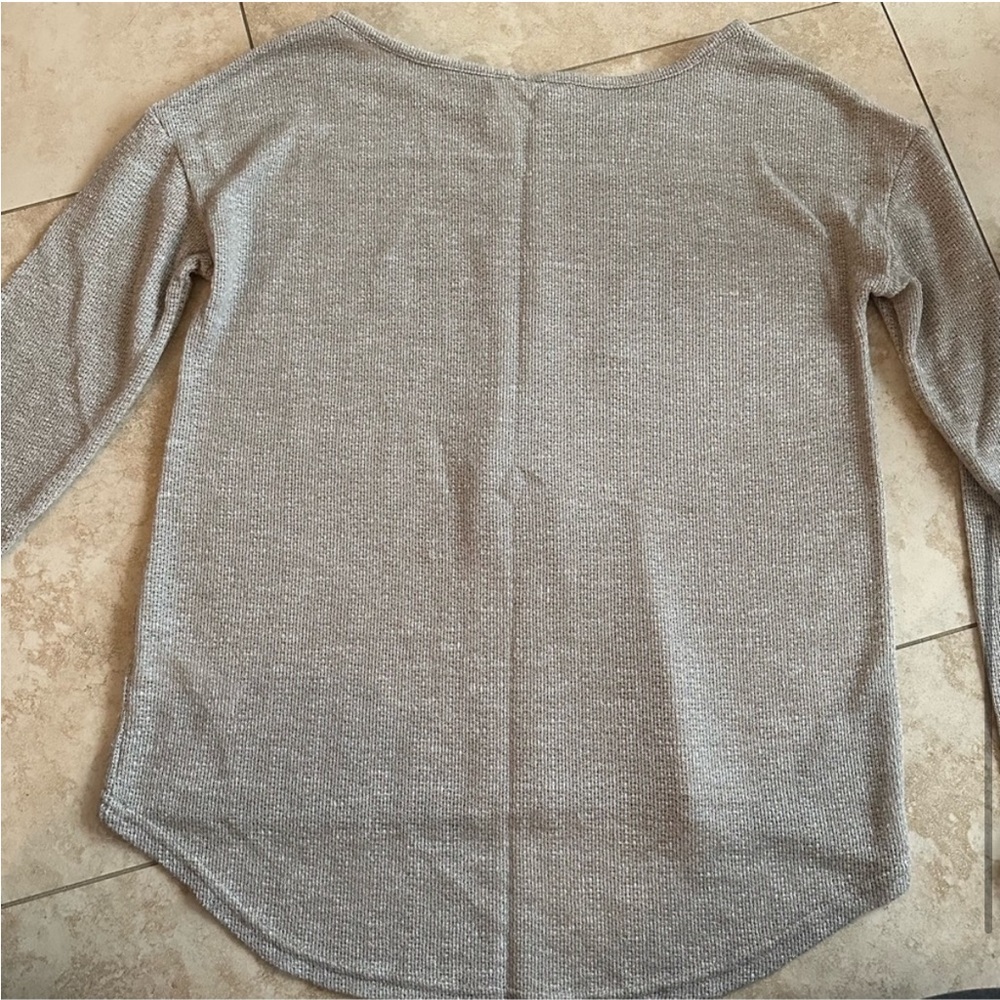 Minnie Mouse sweater - Picture 5 of 8